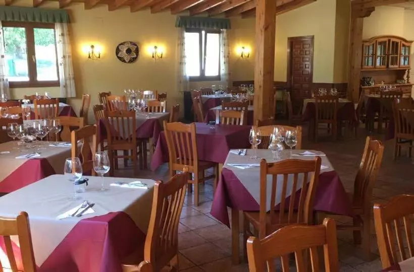 ペンション Hostal El Paso