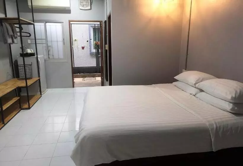پانسیون Siri Guesthouse @ Surat Thani