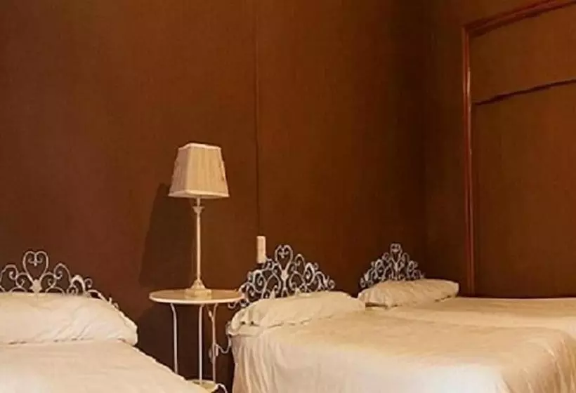 پانسیون Sweet Home Salamanca