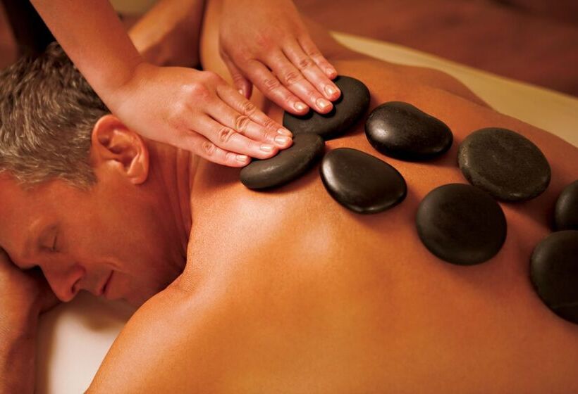 Riverside Hamlet Homestay & Villas