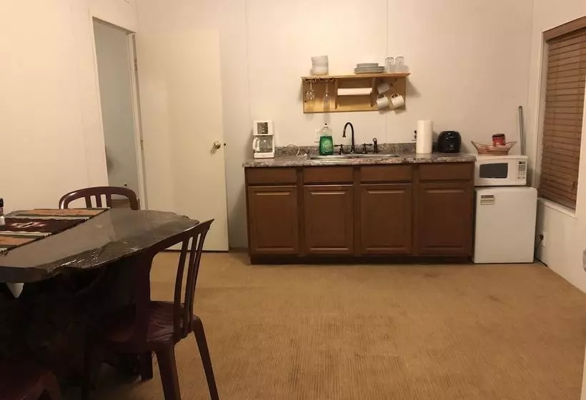 South Gate Lodges