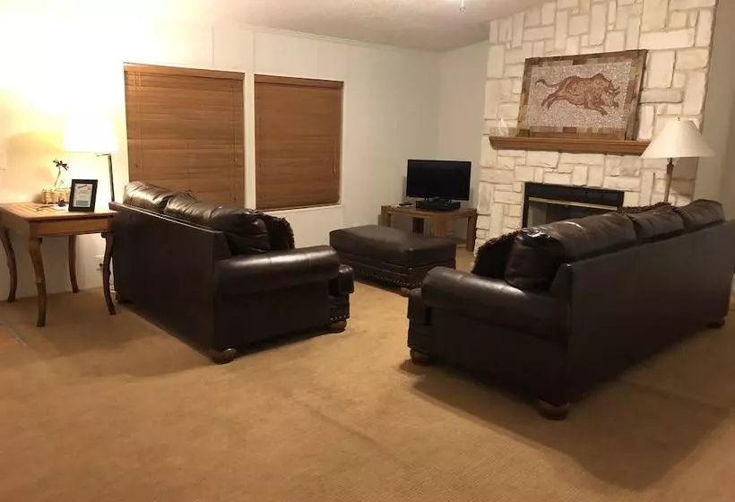 South Gate Lodges