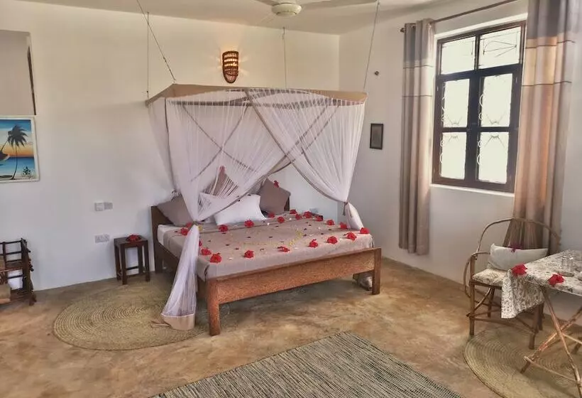 Aamiaismajoitus (B&B) Moonshine Villa