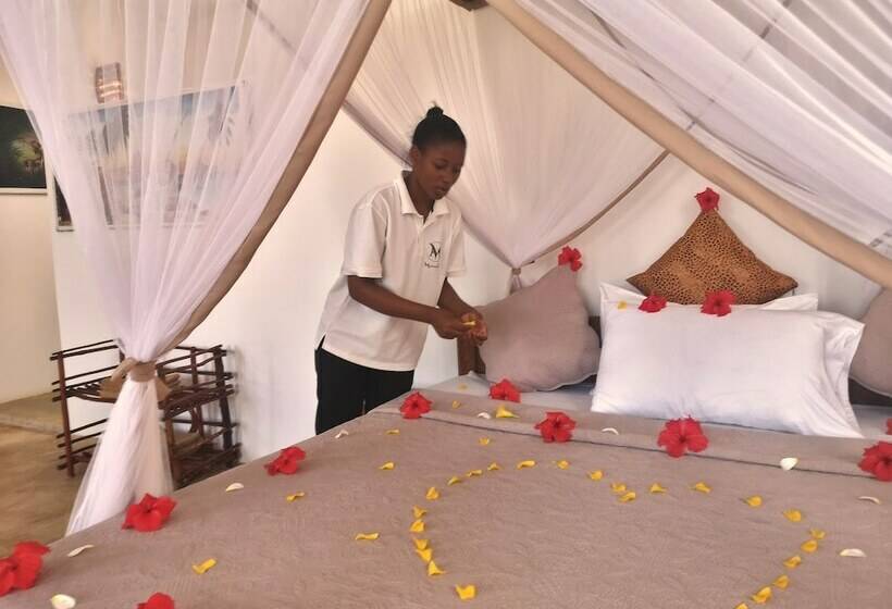 Bed & Breakfast Moonshine Villa