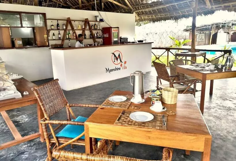 Aamiaismajoitus (B&B) Moonshine Villa