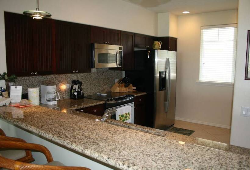 Fairway S A 31 2 Bedroom Condo By Redawning