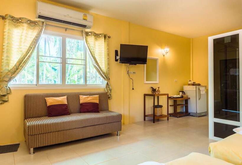 Отель Baanboonpetch Resort