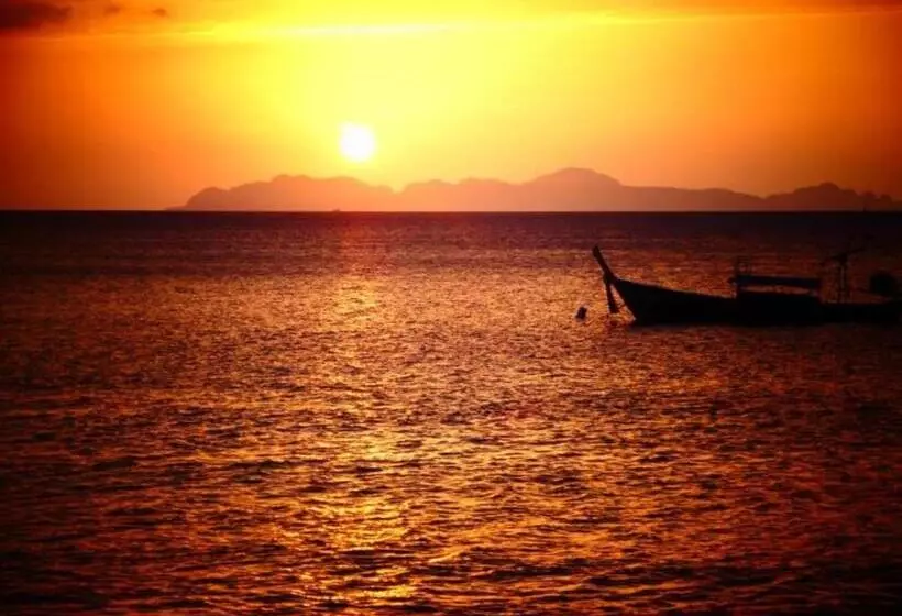 Hotelli Good Morning Bungalow