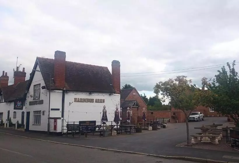 Hotelli The Hardinge Arms