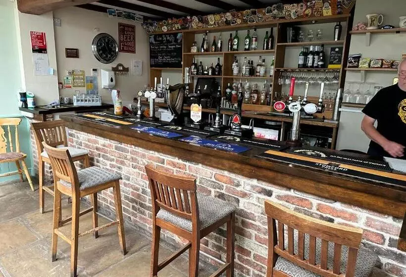 Hotelli The Hardinge Arms