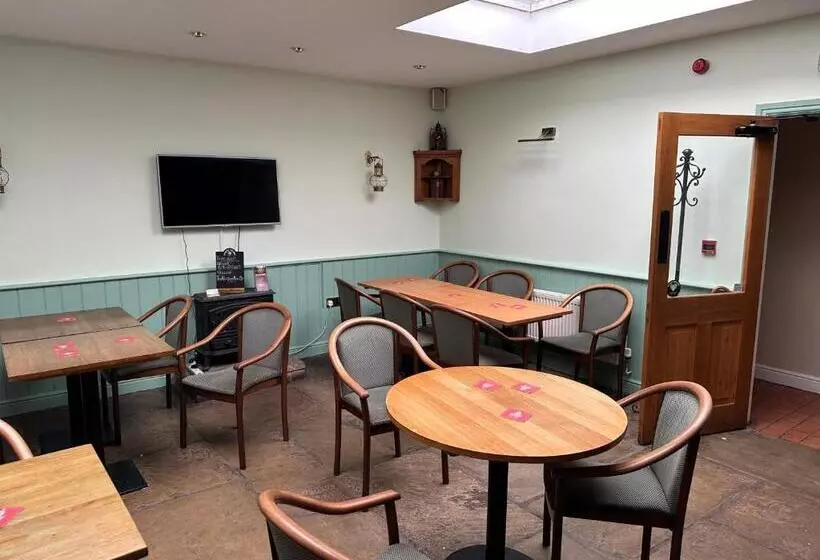 Hotelli The Hardinge Arms