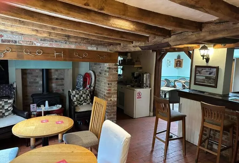 Hotelli The Hardinge Arms