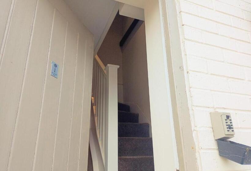 فندق The Hardinge Arms