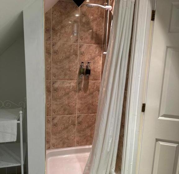 فندق The Hardinge Arms