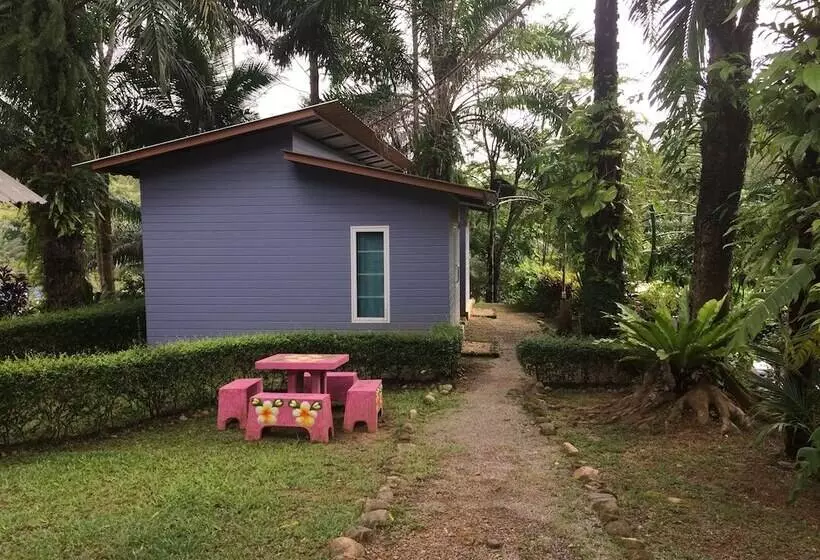 ホテル Thip Thara Resort And Adventure Camp