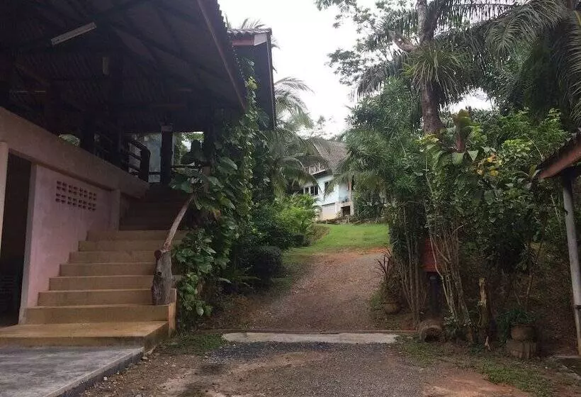 ホテル Thip Thara Resort And Adventure Camp