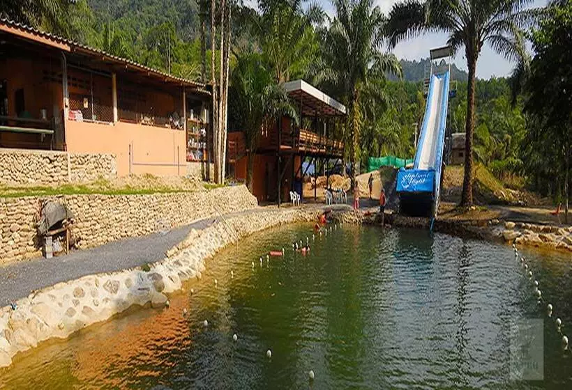 ホテル Thip Thara Resort And Adventure Camp