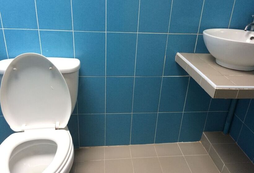 هتل Thip Thara Resort And Adventure Camp