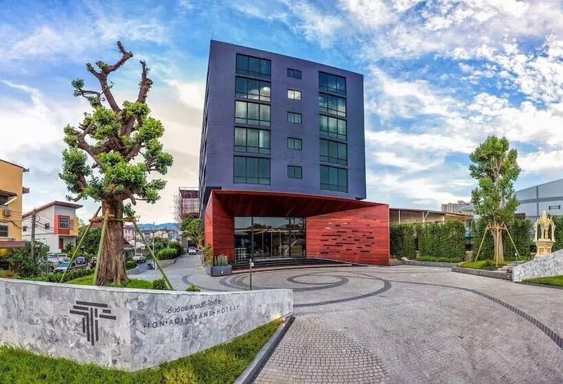 Hotelli Ton Aoi Grand