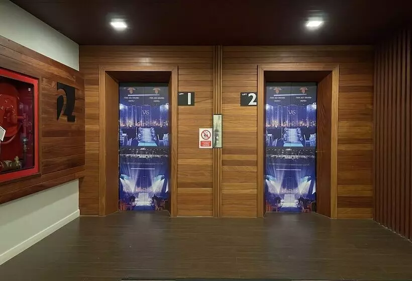 Hotelli Ton Aoi Grand