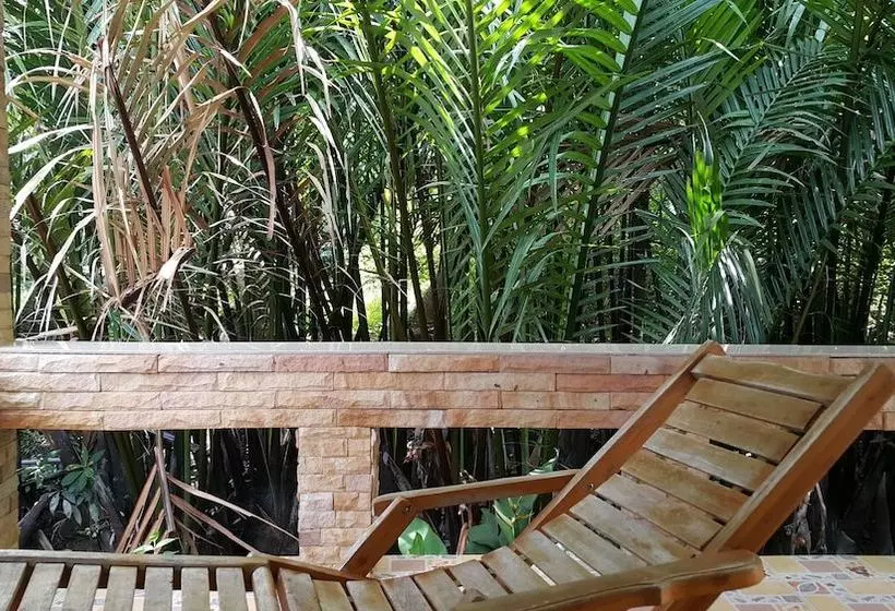 پانسیون Promtawan Resort