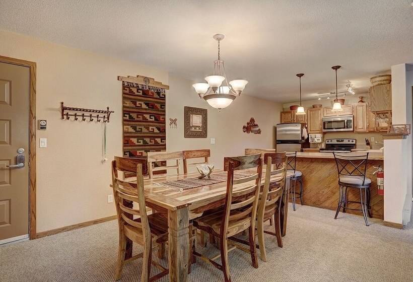 204 Snowdance Manor By Redawning