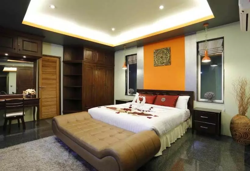 Sudee Villa