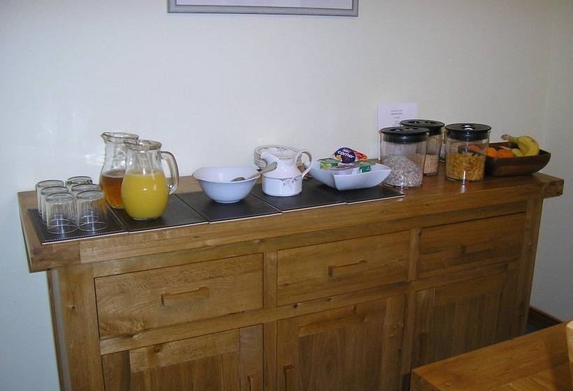 Bed and Breakfast Balhousie Farm