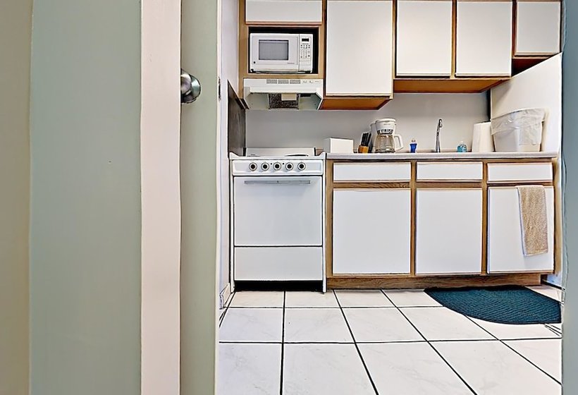 Boardwalk Oceanfront Towers By Myrtle Beach Vr