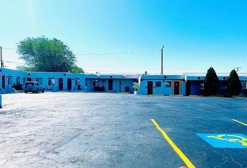 Cottonwood Court Motel