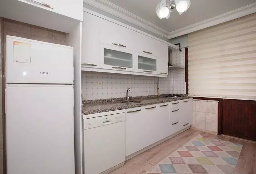 Guven Suite House