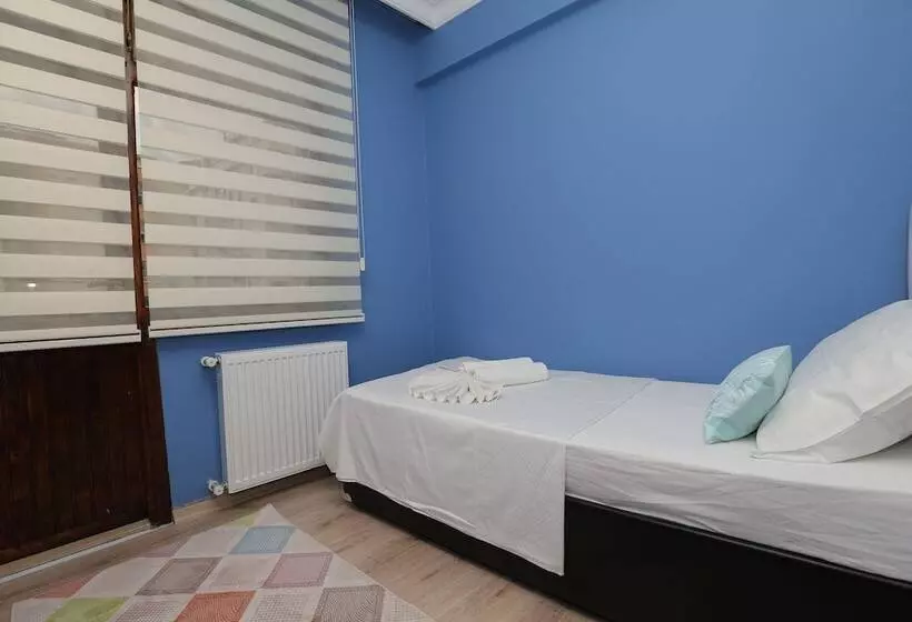 Guven Suite House