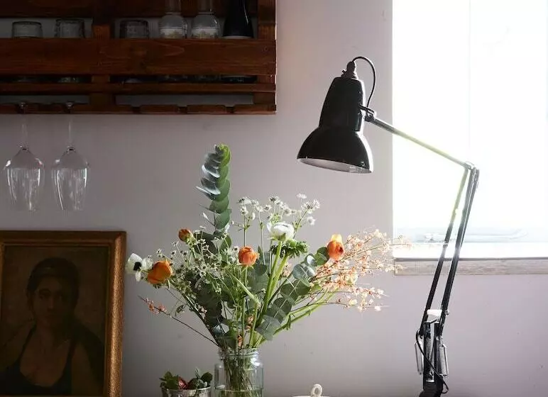 簡易ホテル Artist Residence Oxfordshire