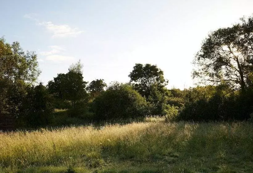簡易ホテル Artist Residence Oxfordshire