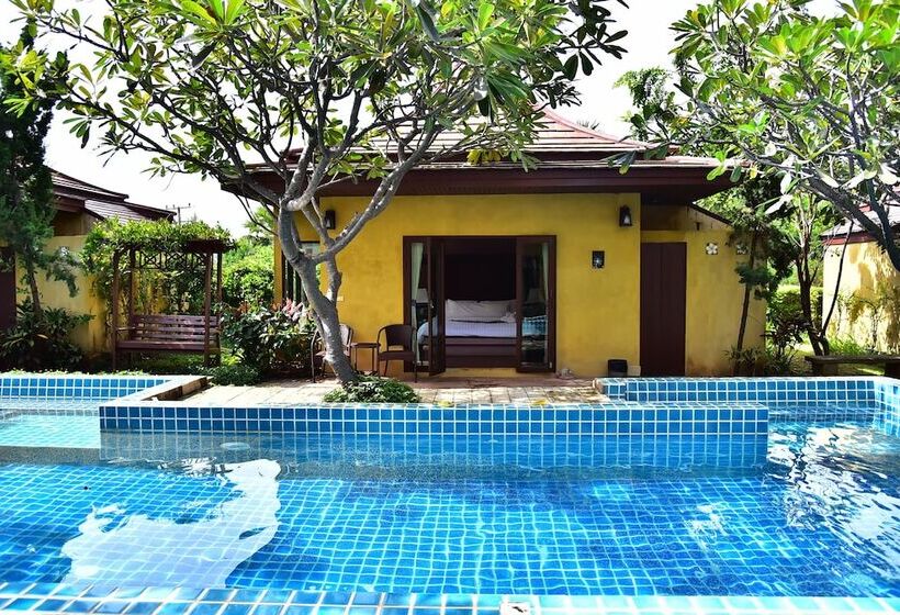 هتل Chaan Mai Hom