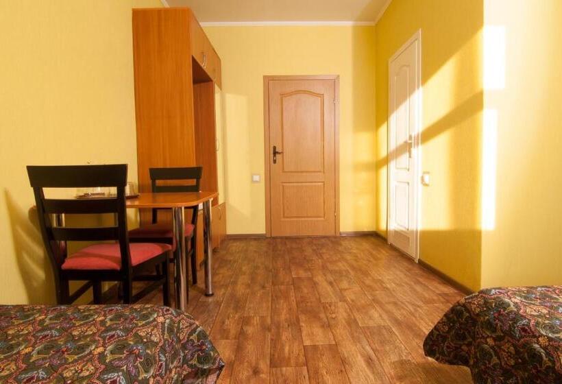 Mini Hotel On Elektrotechnichnaya Street 18