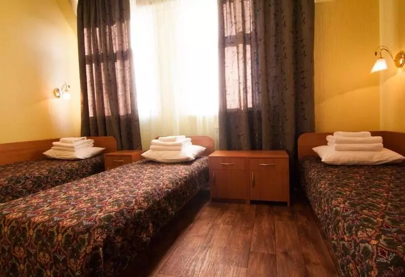 Mini Hotel On Geroiv Energetykiv Street 18
