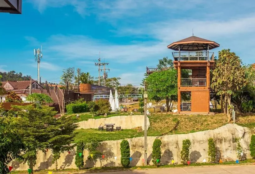 Hotelli Mossview Resort