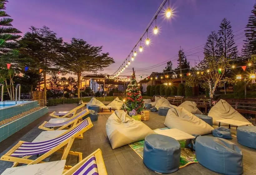 Hotelli Mossview Resort