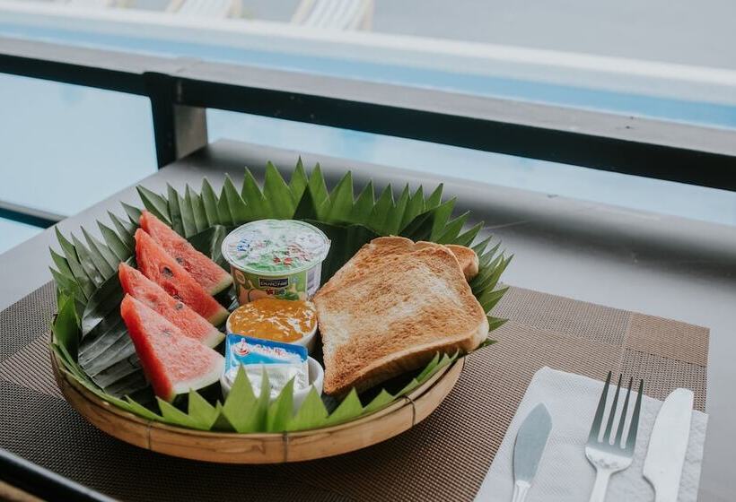 هتل Mossview Resort