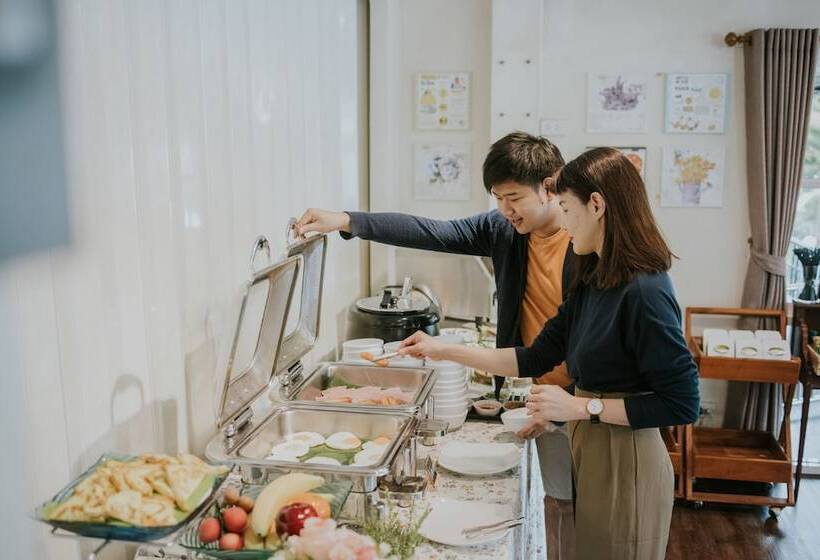 هتل Mossview Resort