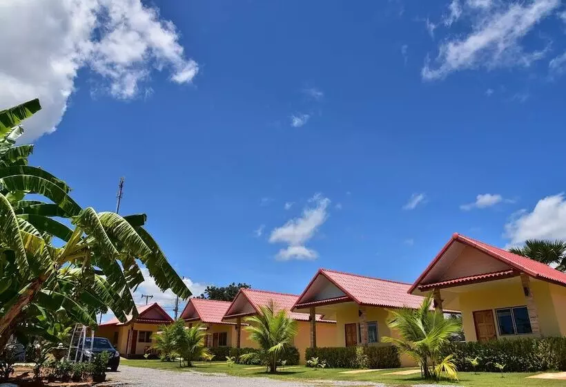 Hotelli Sermsuk Resort