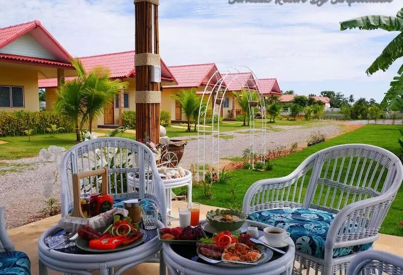 Hotelli Sermsuk Resort