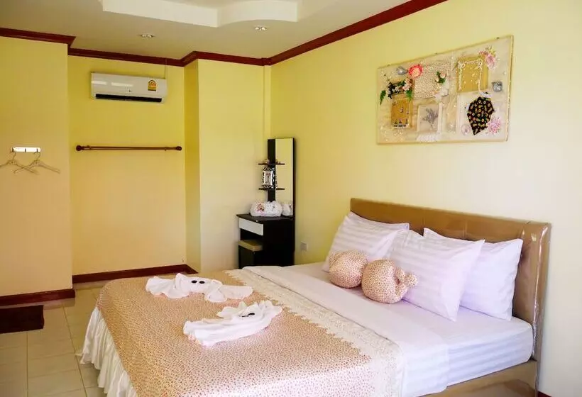 Hotelli Sermsuk Resort