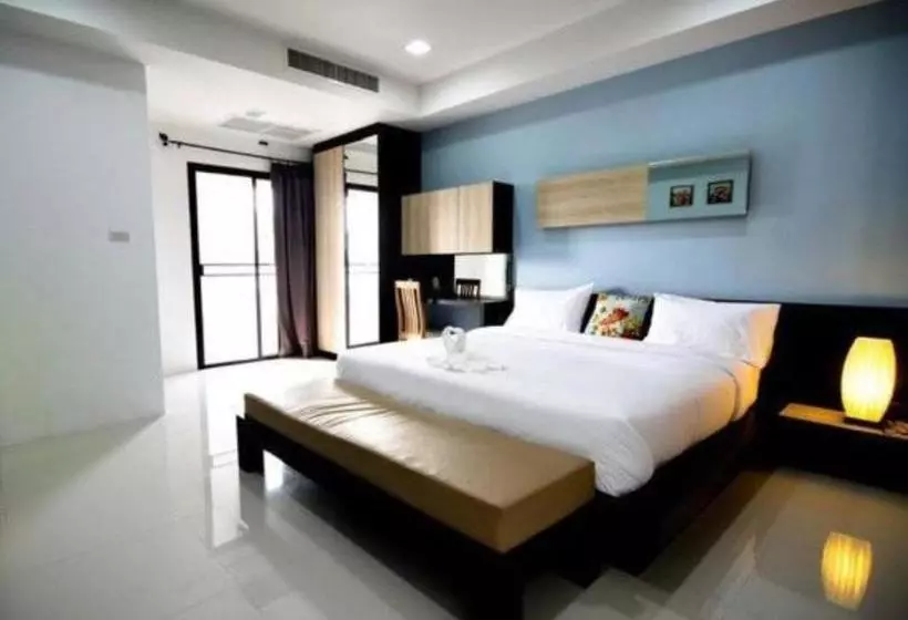 ペンション S5 Residence And Cafe