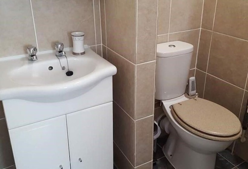 ペンション White Guest House