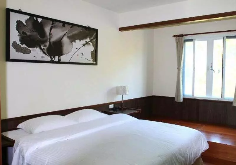 تختخواب و صبحانه Tea Cloud Guest House