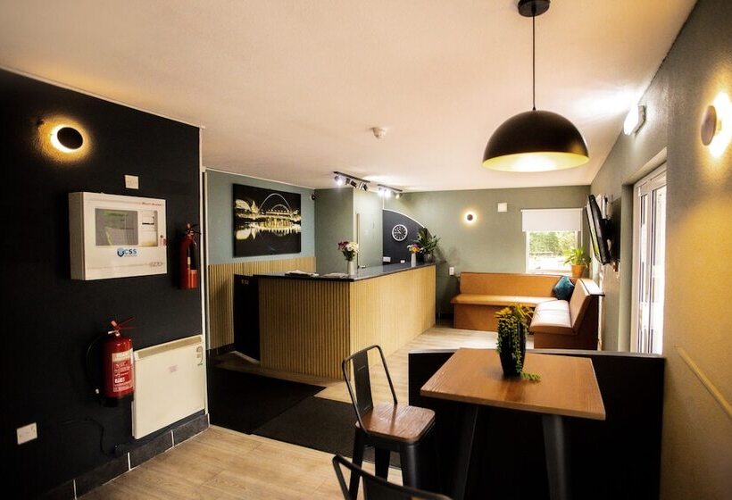 فندق صغير Metro Inns Newcastle