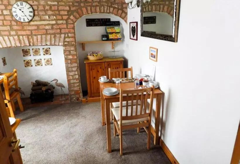 ベッドアンドブレックファースト Crab Pot Cottage
