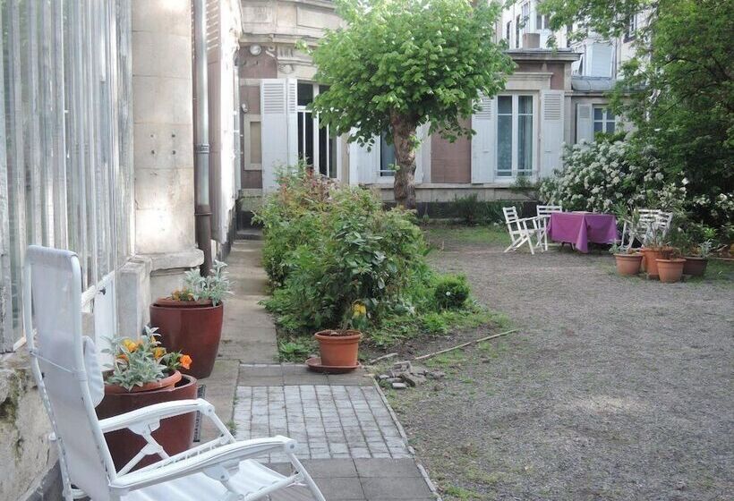 Bed and Breakfast La Pause Doree